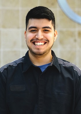 Staff member ADRIAN GARDUNO from ID_eb568702717f