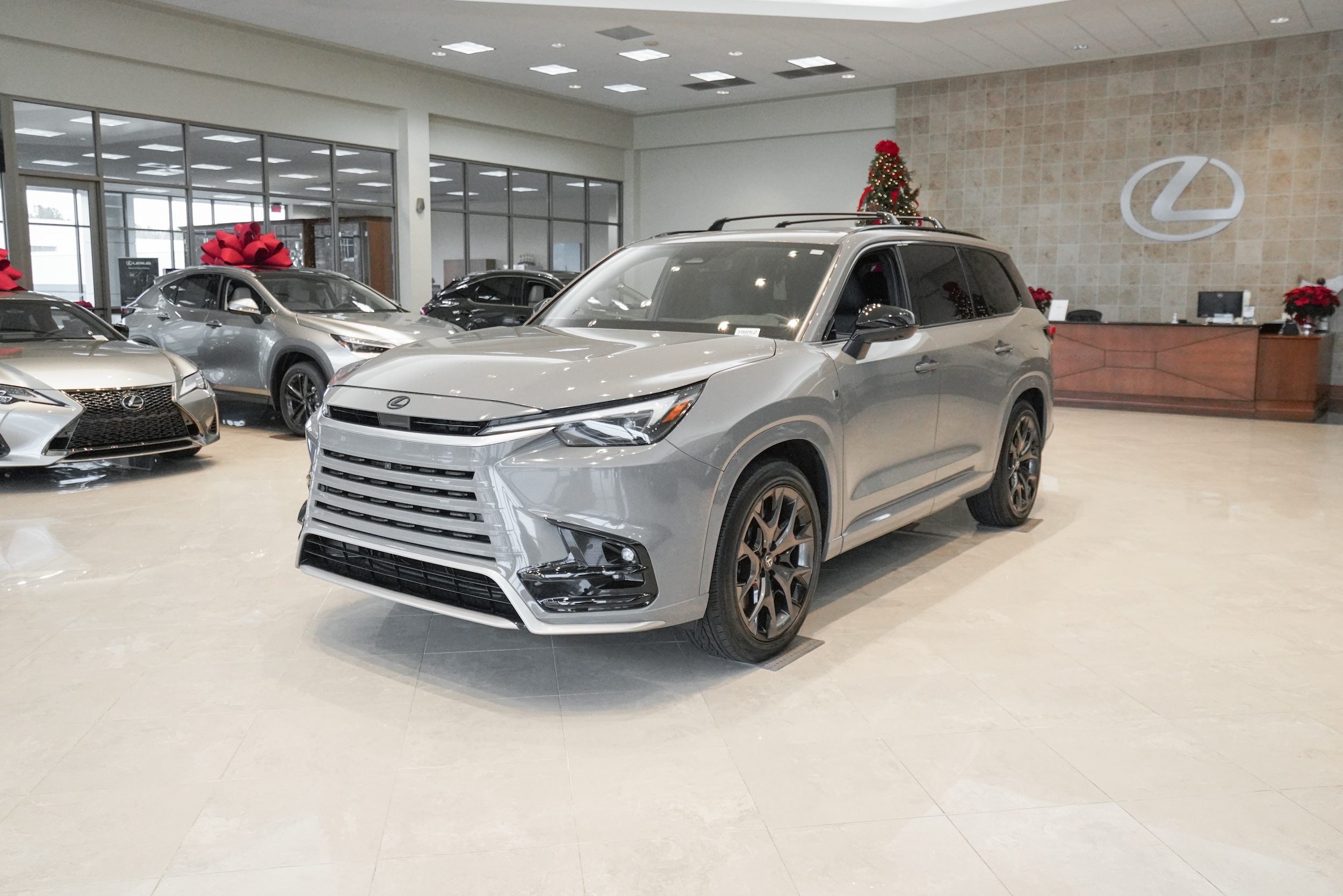 2025 Lexus TX Hybrid F Sport Premium's photo