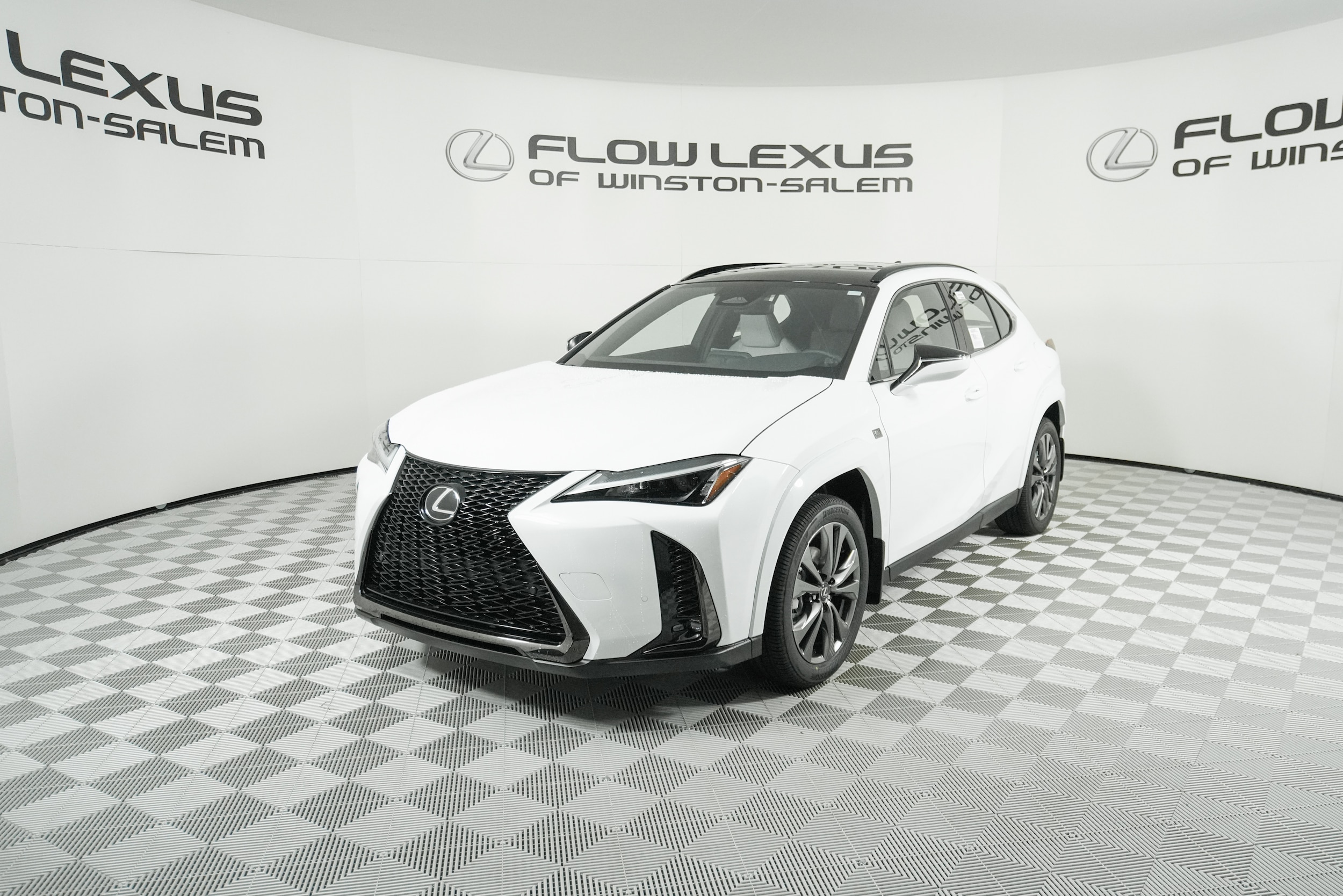 2025 Lexus UX Hybrid 300h F Sport Design's photo