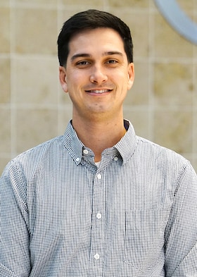 Staff member STEPHEN GENTRY from ID_eb568702717f