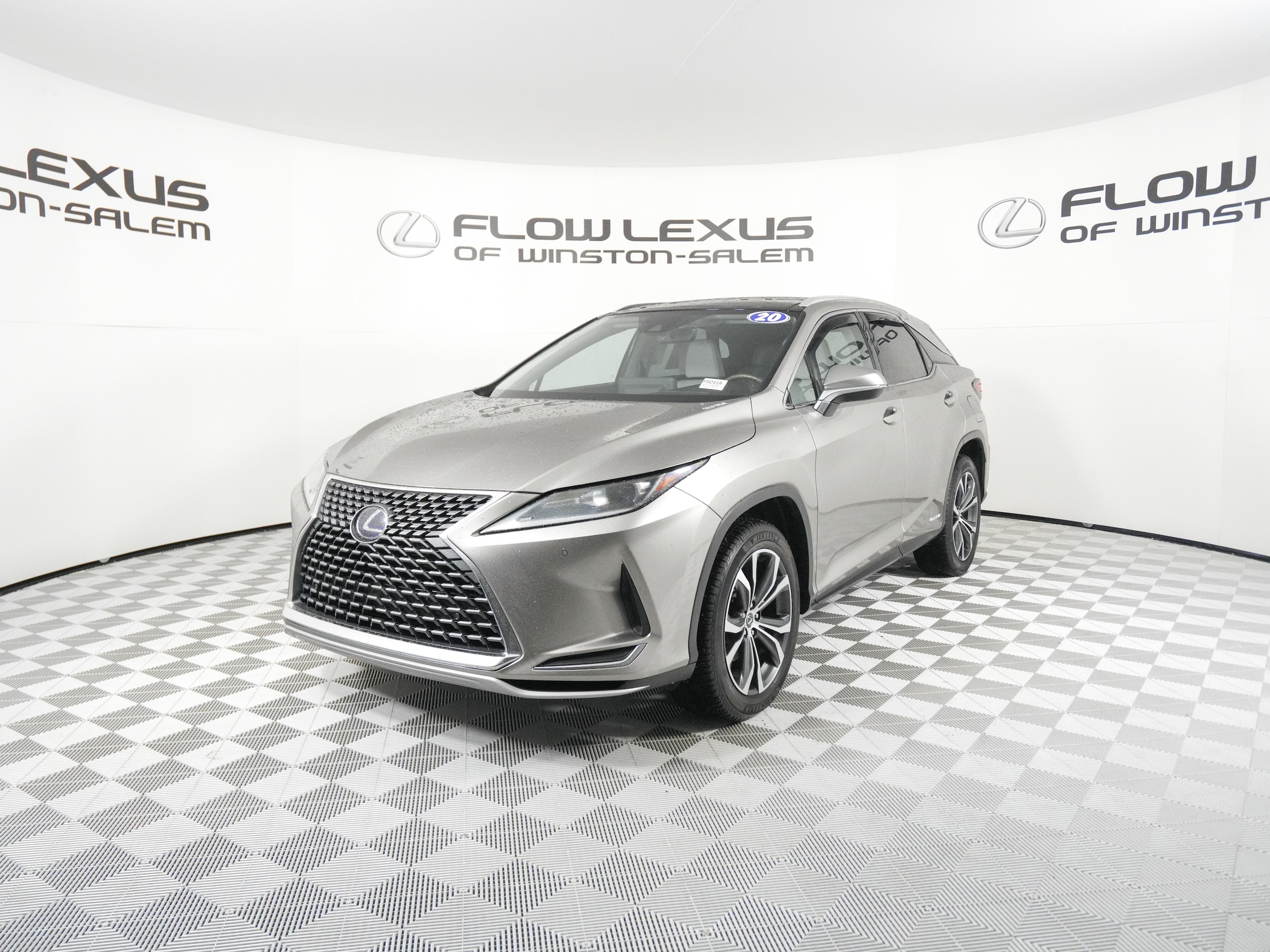 2020 Lexus RX Hybrid 450h's photo
