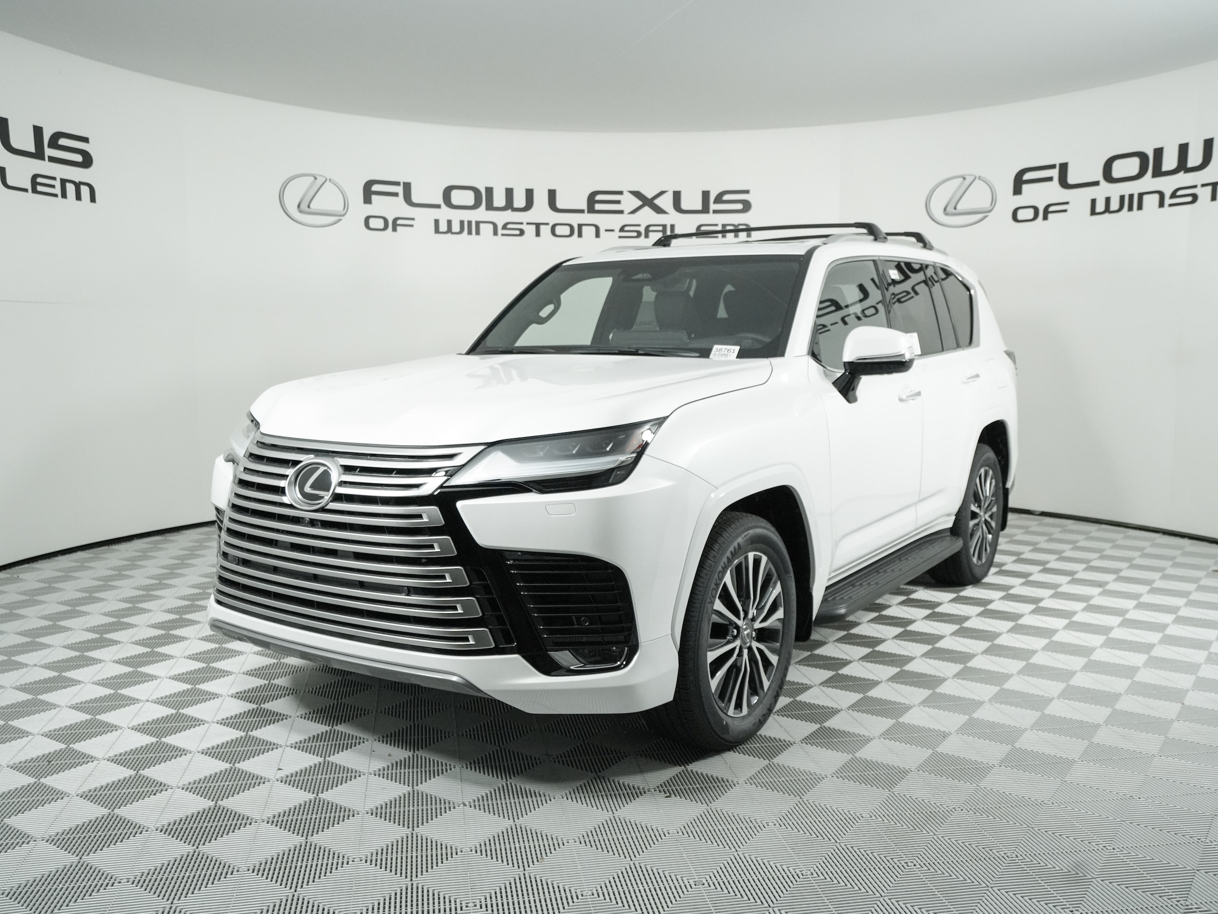 2025 Lexus LX