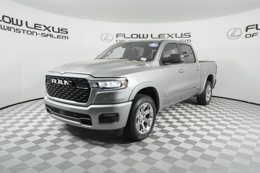 2025 RAM 1500 Big Horn/Lone Star 4x4 Crew Cab 5'7's photo