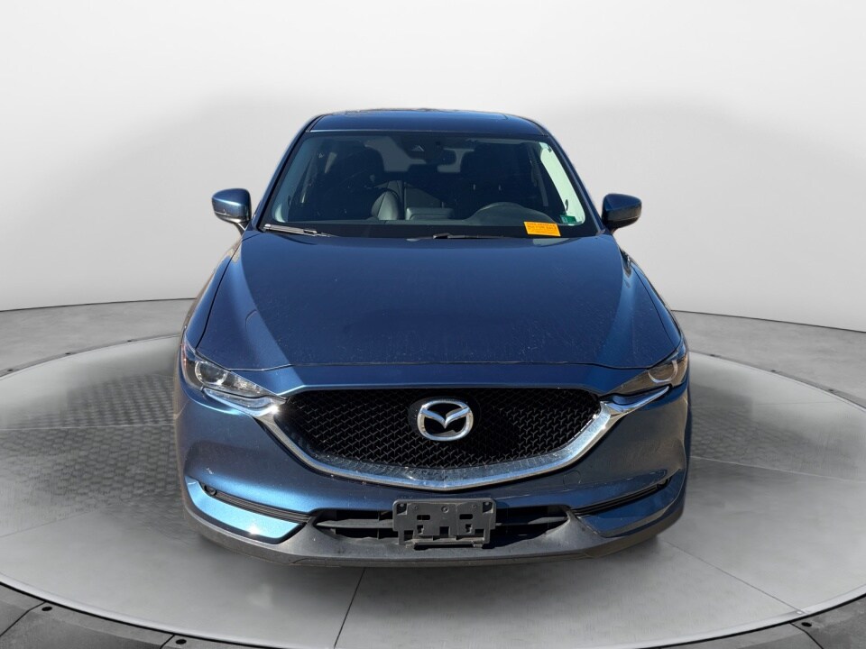 2017 Mazda CX-5 Touring photo 2