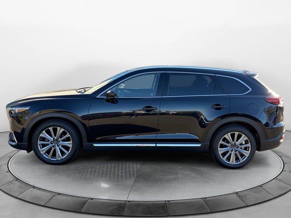 2022 Mazda CX-9 Signature photo 4