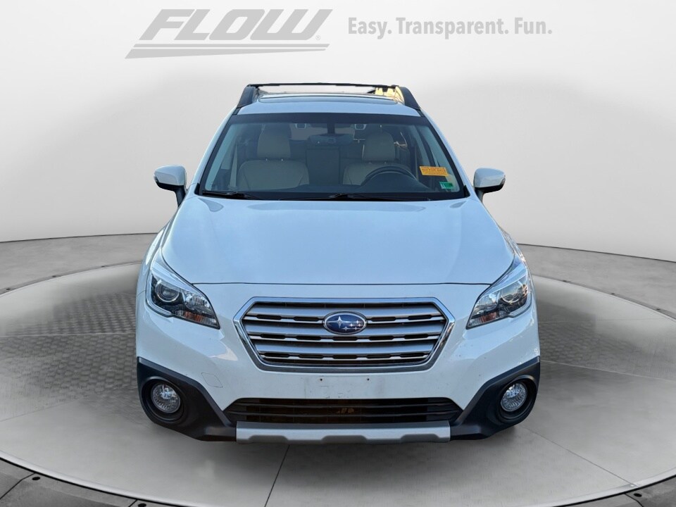 2017 Subaru Outback 2.5i Limited photo 2