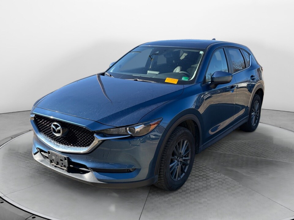 2017 Mazda CX-5 Touring photo 3