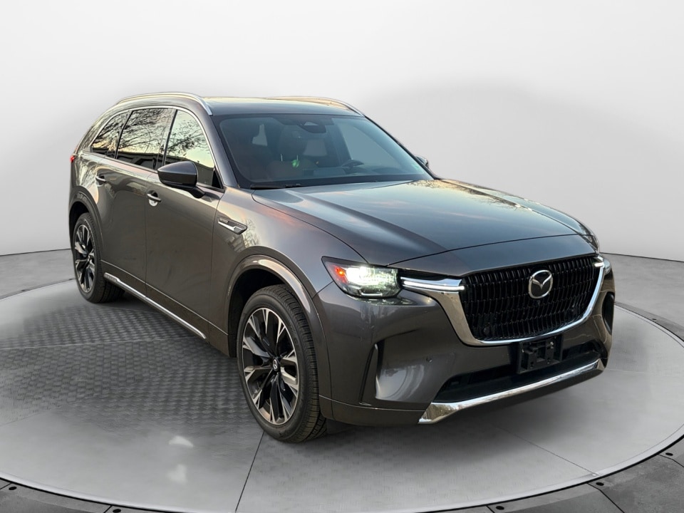 2025 Mazda CX-90 Premium Plus Package's photo