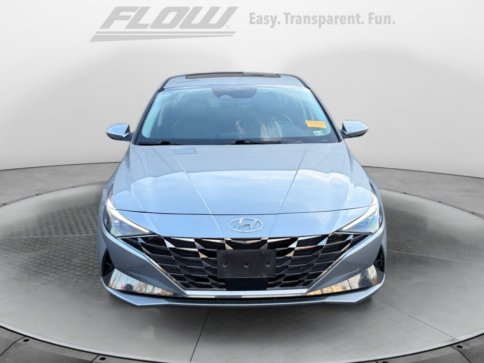 2023 Hyundai Elantra Limited photo 2