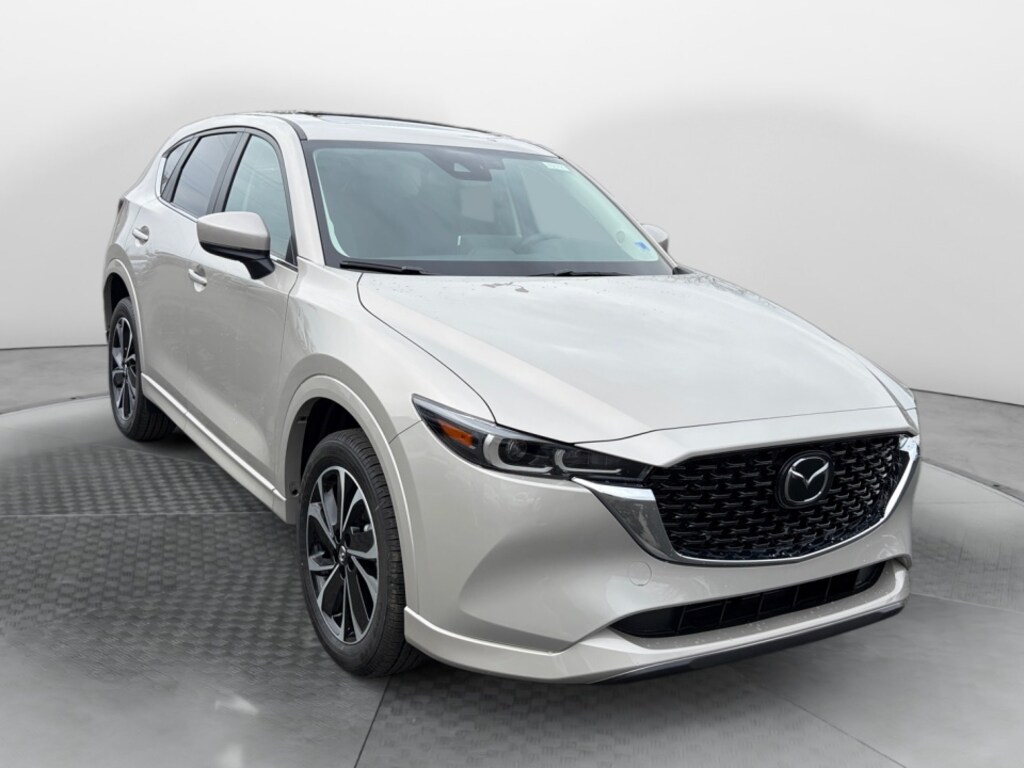 New 2025 Mazda CX-5 2.5 S Preferred SUV