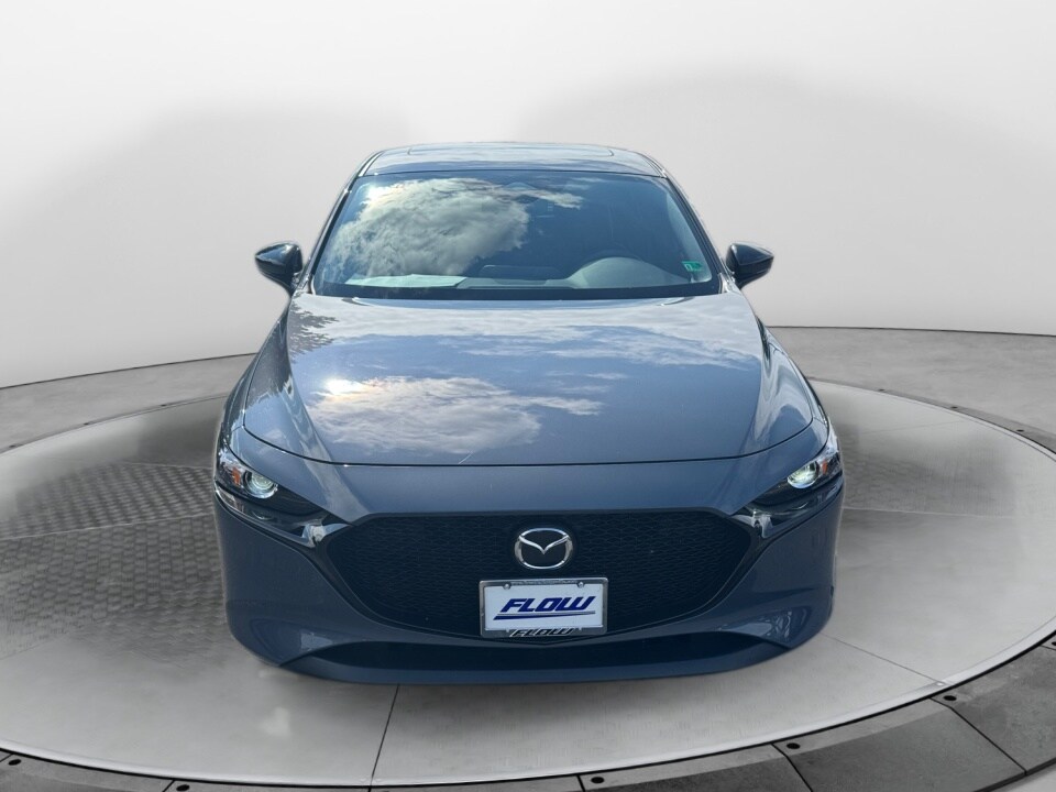 2024 Mazda Mazda3 Hatchback 2.5 s Carbon photo 2