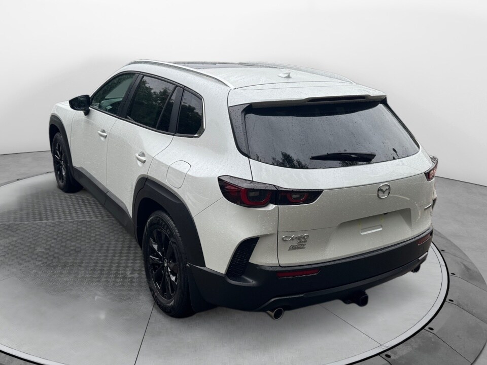 2025 Mazda CX-50 2.5 S Premium photo 4