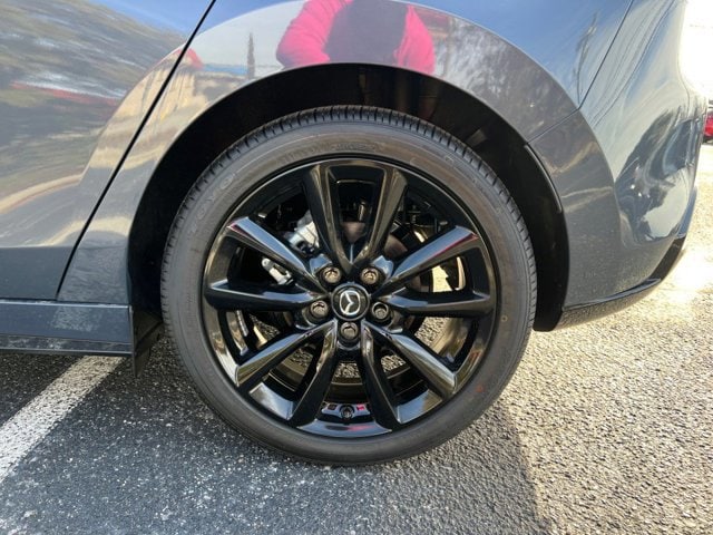 2026 Mazda Mazda3 Carbon Edition - Photo 22