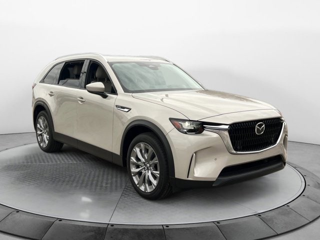 2026 Mazda CX-90 Preferred Package's photo