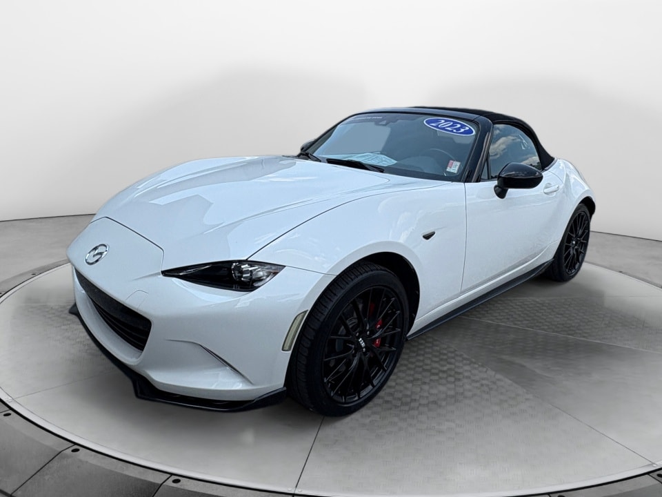 2023 Mazda MX-5 Miata Club - Photo 3