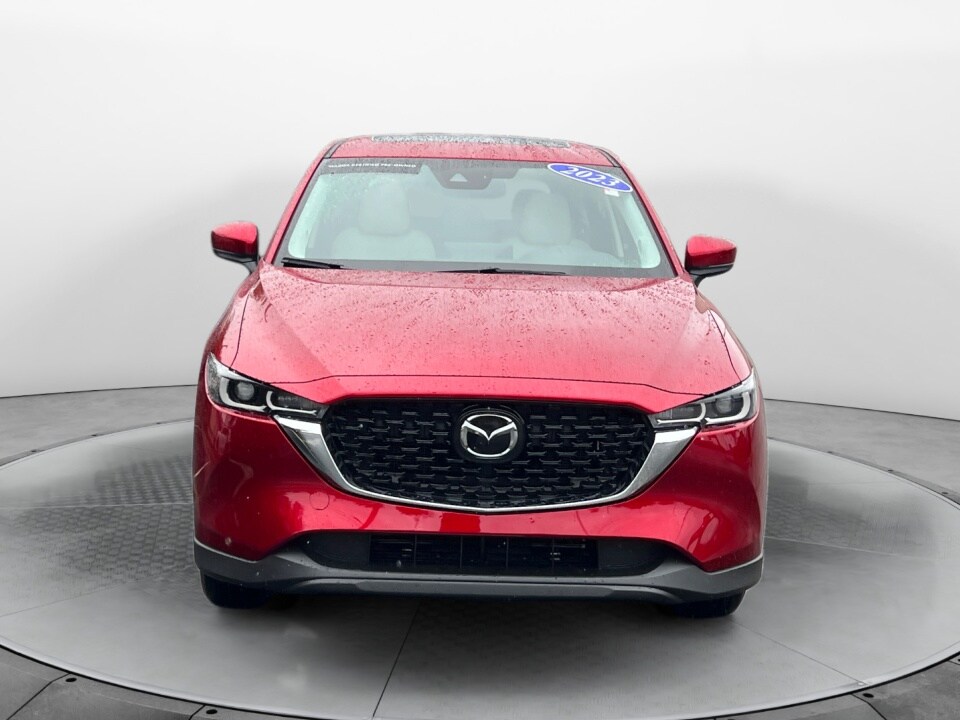 2023 Mazda CX-5 2.5 S Preferred photo 2
