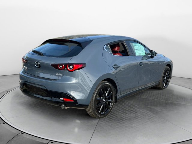 2026 Mazda Mazda3 Carbon Edition - Photo 7