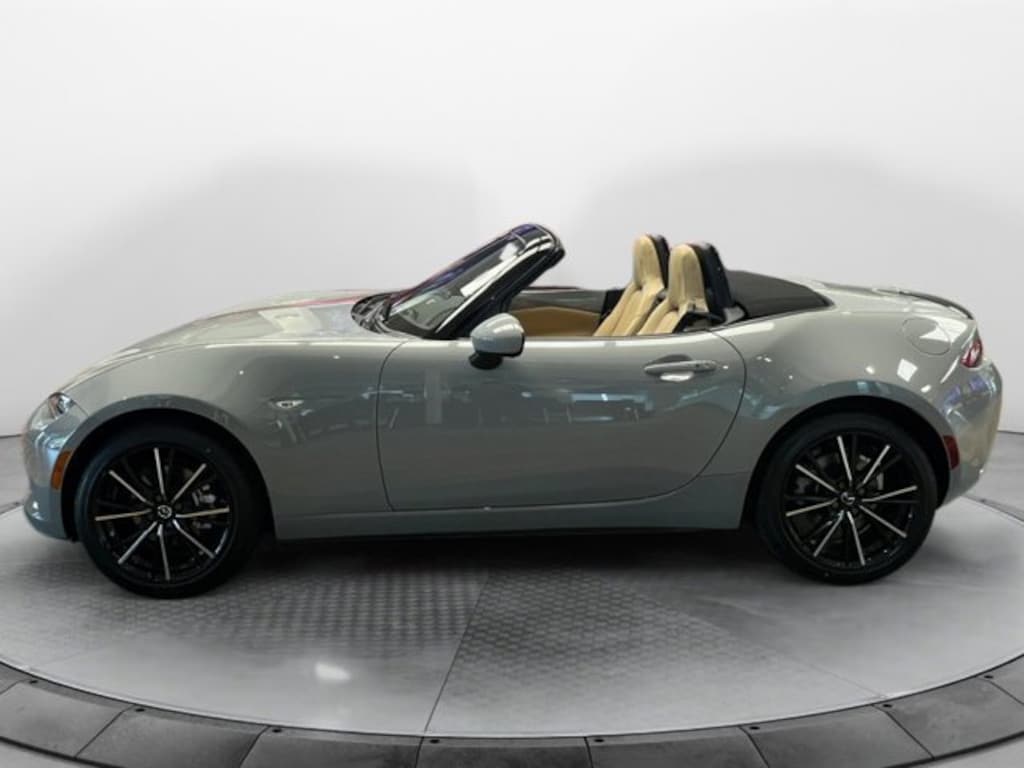 New 2026 Mazda MX-5 MIATA Grand Touring CONVERTIBLE