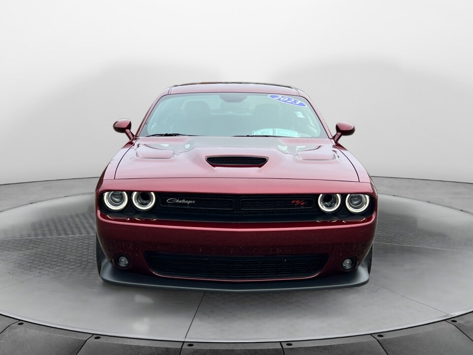 2023 Dodge Challenger R/T Scat Pack photo 2