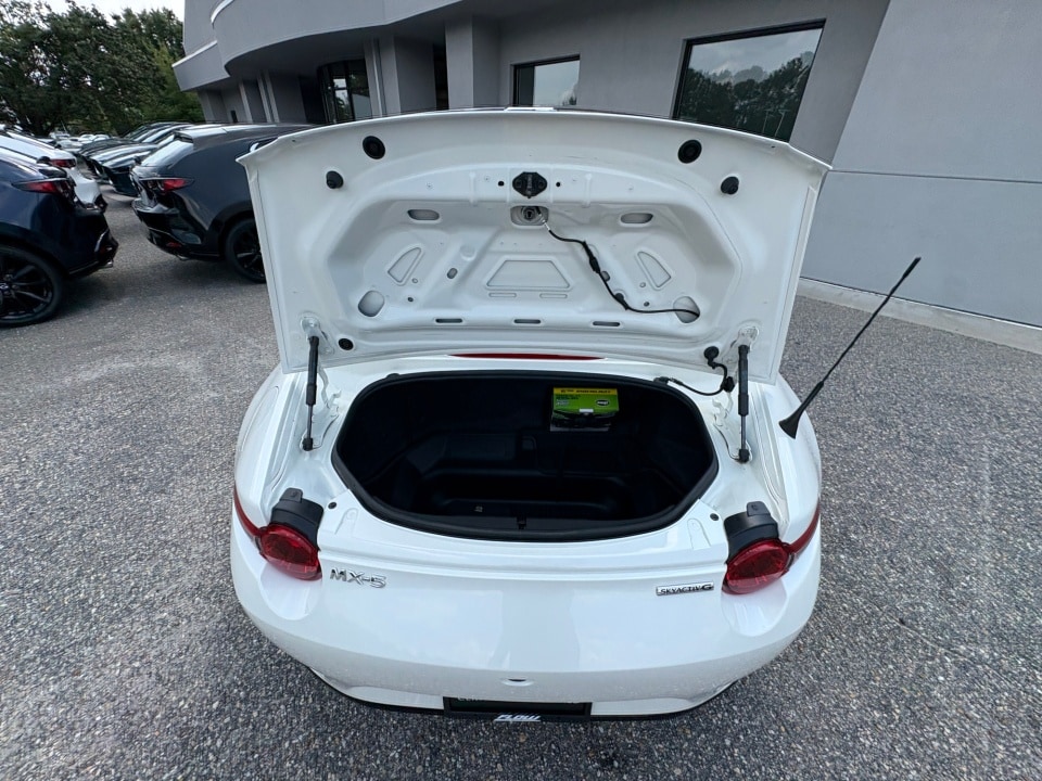 2023 Mazda MX-5 Miata Club - Photo 15