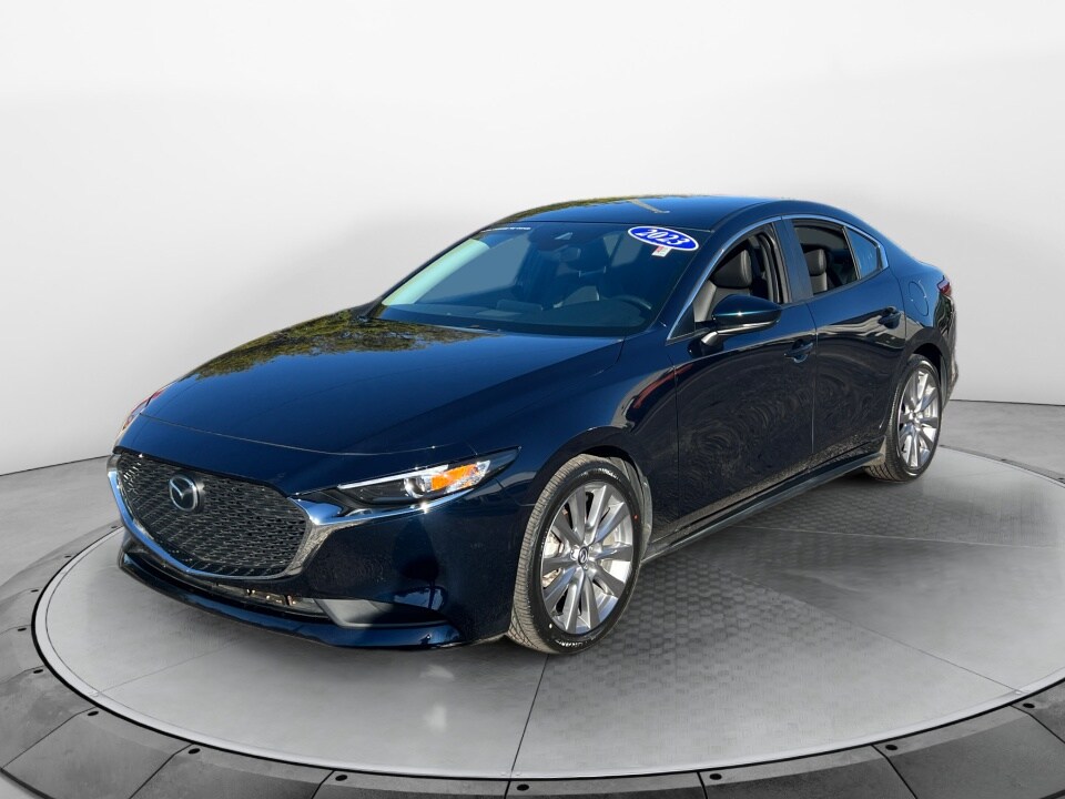 2023 Mazda Mazda3 2.5 Select Sedan photo 3