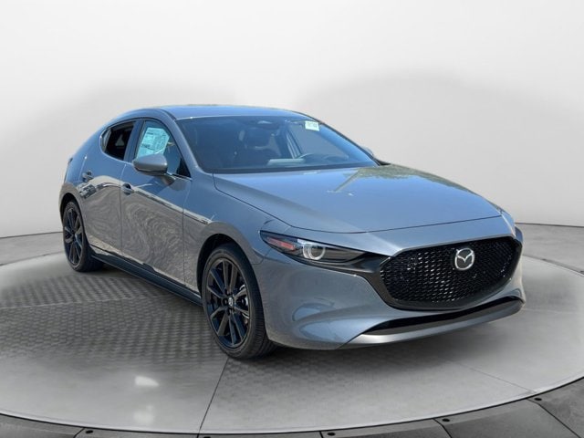 2026 Mazda CX-3 Premium MT 5-Door SKYACTIV's photo