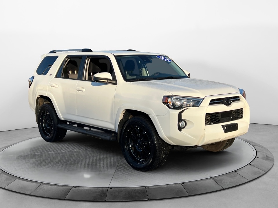 2020 Toyota 4Runner SR5's photo