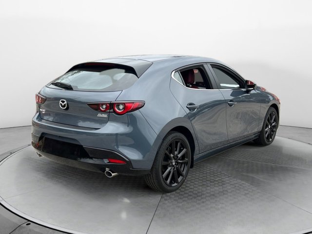 2026 Mazda Mazda3 Carbon Edition - Photo 7