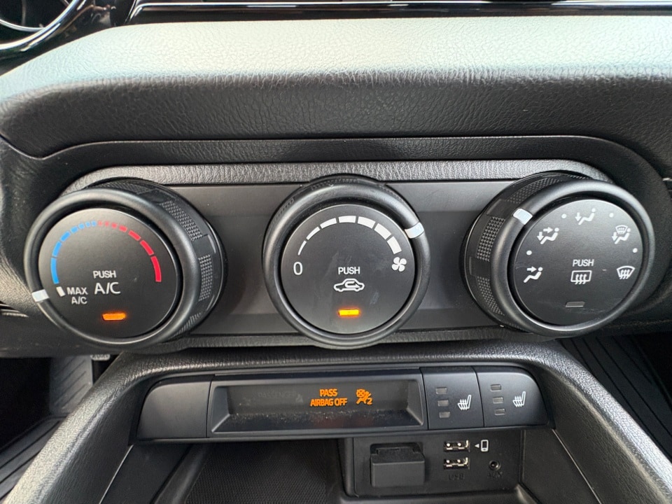 2023 Mazda MX-5 Miata Club - Photo 18