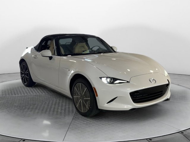 2026 Mazda MX-5 Miata Grand Touring