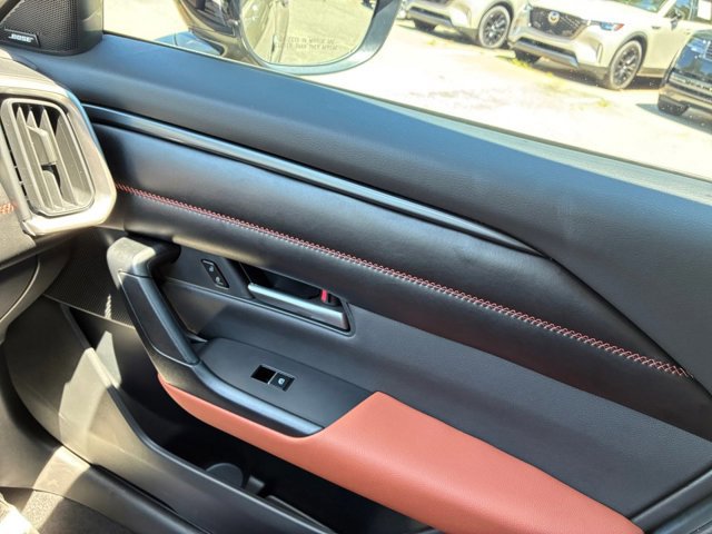 2025 Mazda CX-50 Meridian Edition - Photo 31