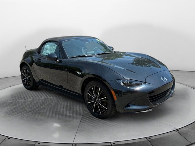 2026 Mazda MX-5 Miata Grand Touring's photo