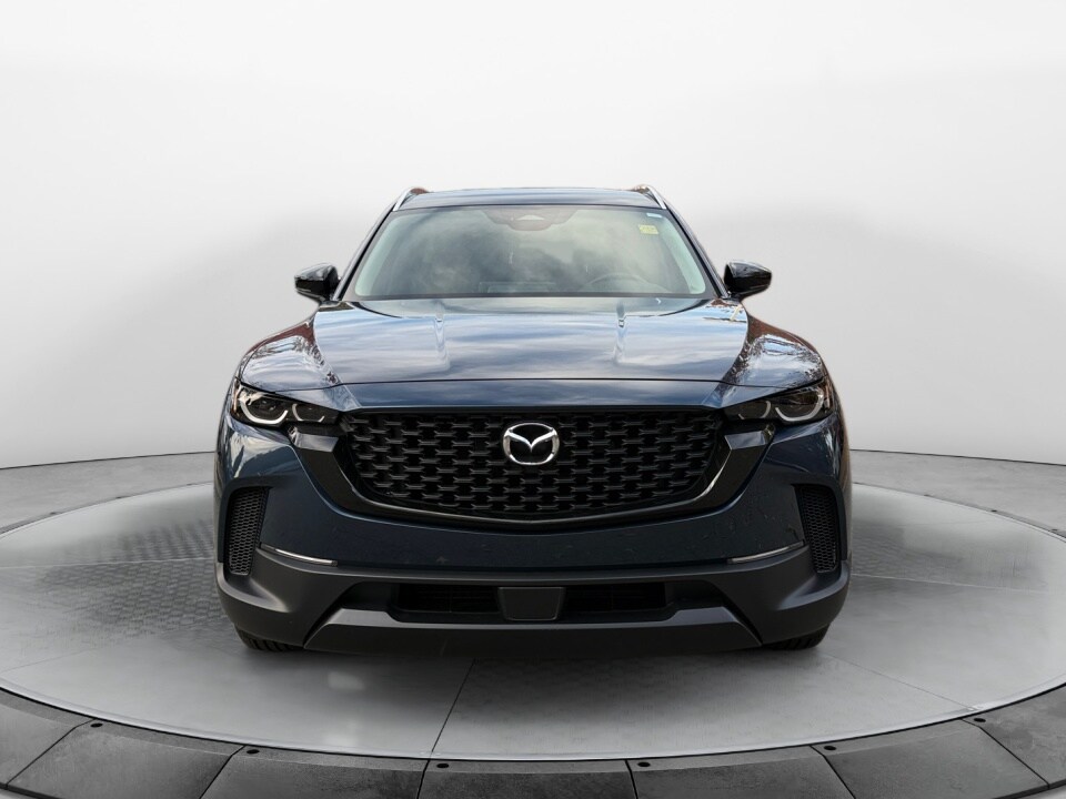 2025 Mazda CX-50 Preferred photo 2