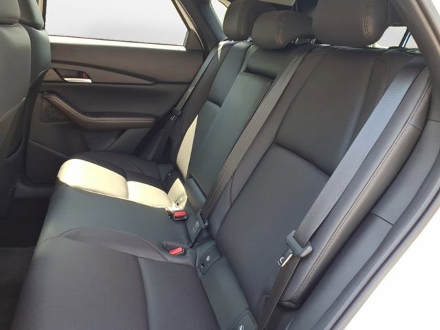 2025 Mazda CX-30 Premium - Photo 8