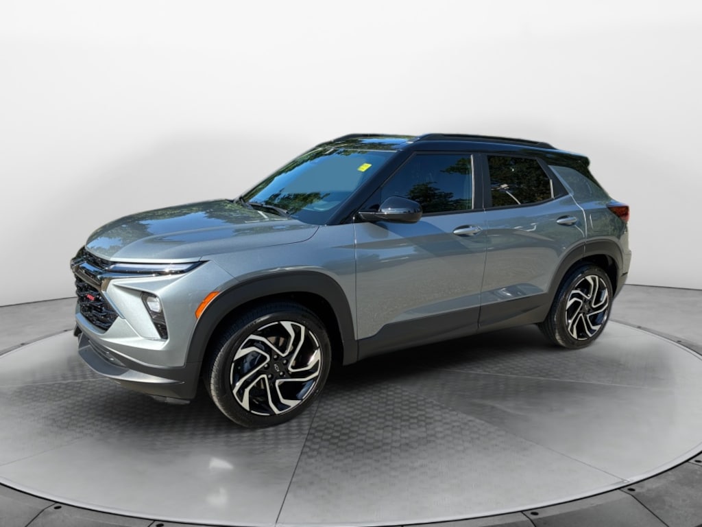 Used 2026 Chevrolet Trailblazer FWD RS SUV