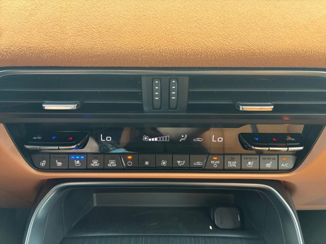 2026 Mazda CX-70 Premium Plus Package - Photo 18