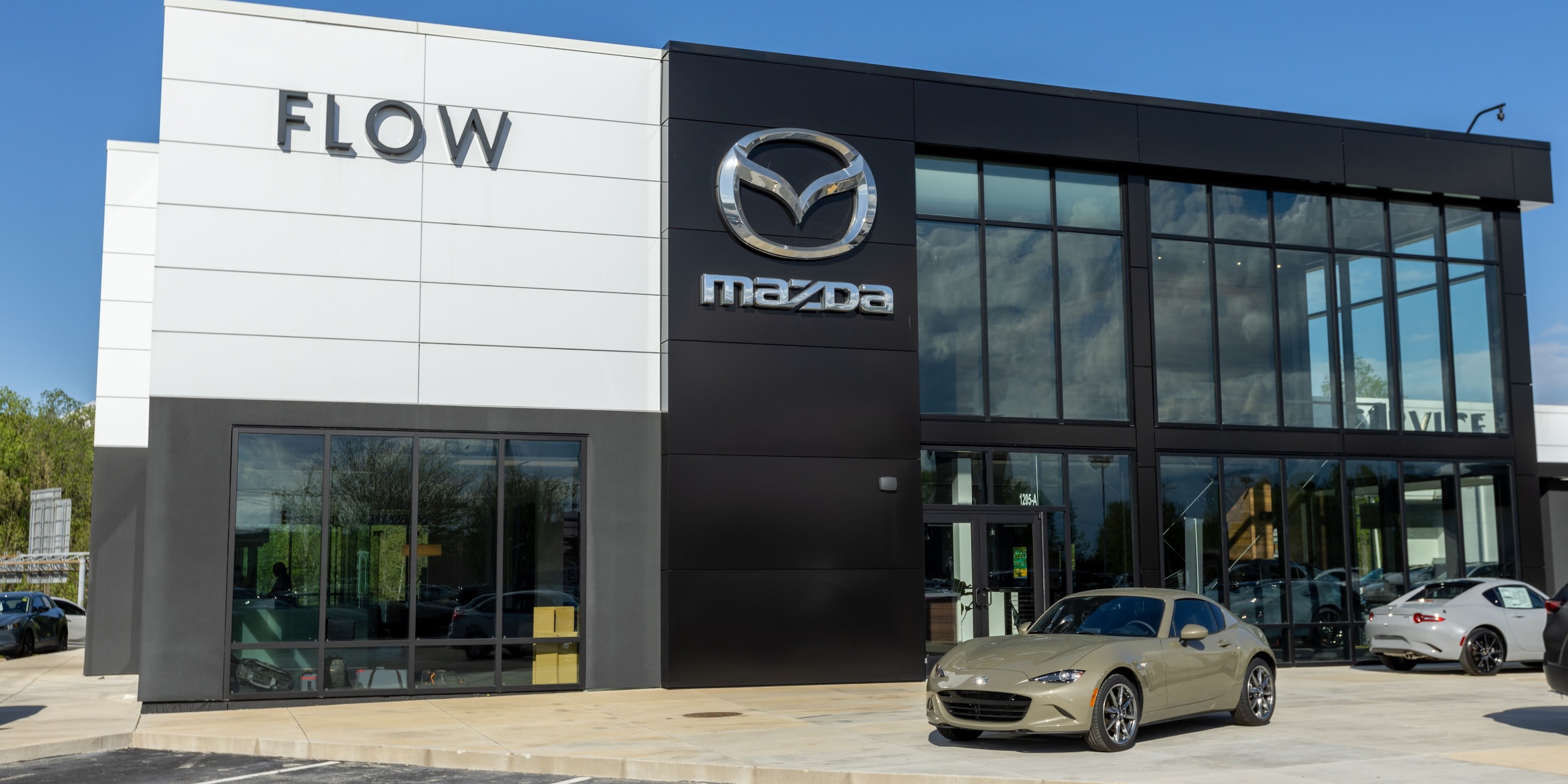 mazda_greensboro_storefront.jpg Storefront photo of the Flow Mazda dealership in Greensboro, NC.