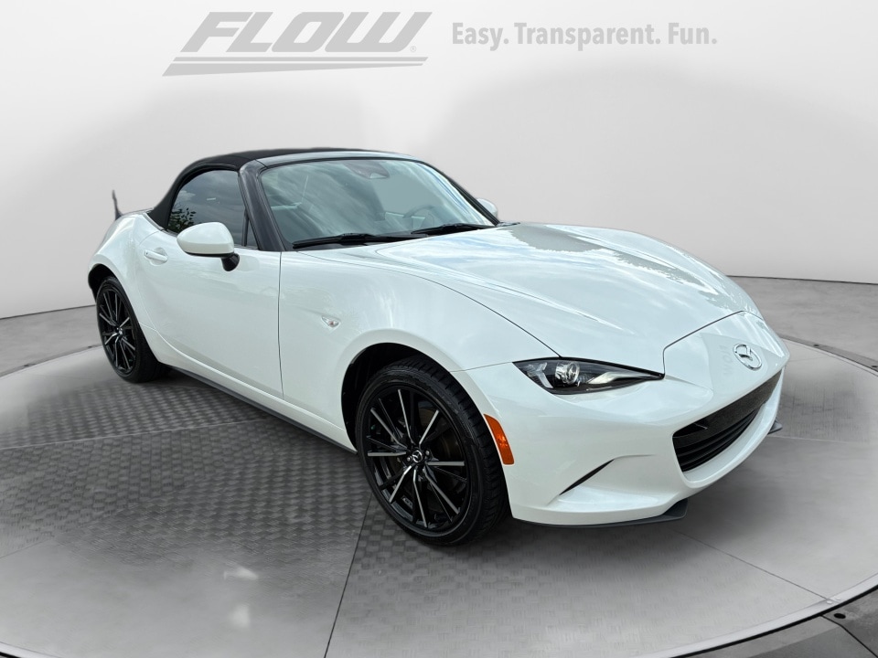 2024 Mazda MX-5 Miata Grand Touring Auto's photo
