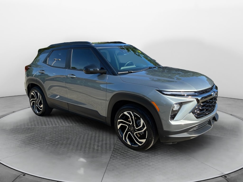 Used 2026 Chevrolet Trailblazer FWD RS SUV