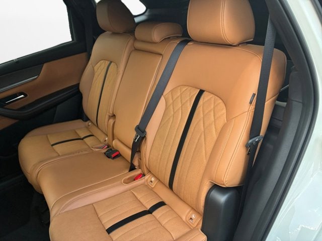 2026 Mazda CX-70 Premium Plus Package - Photo 12