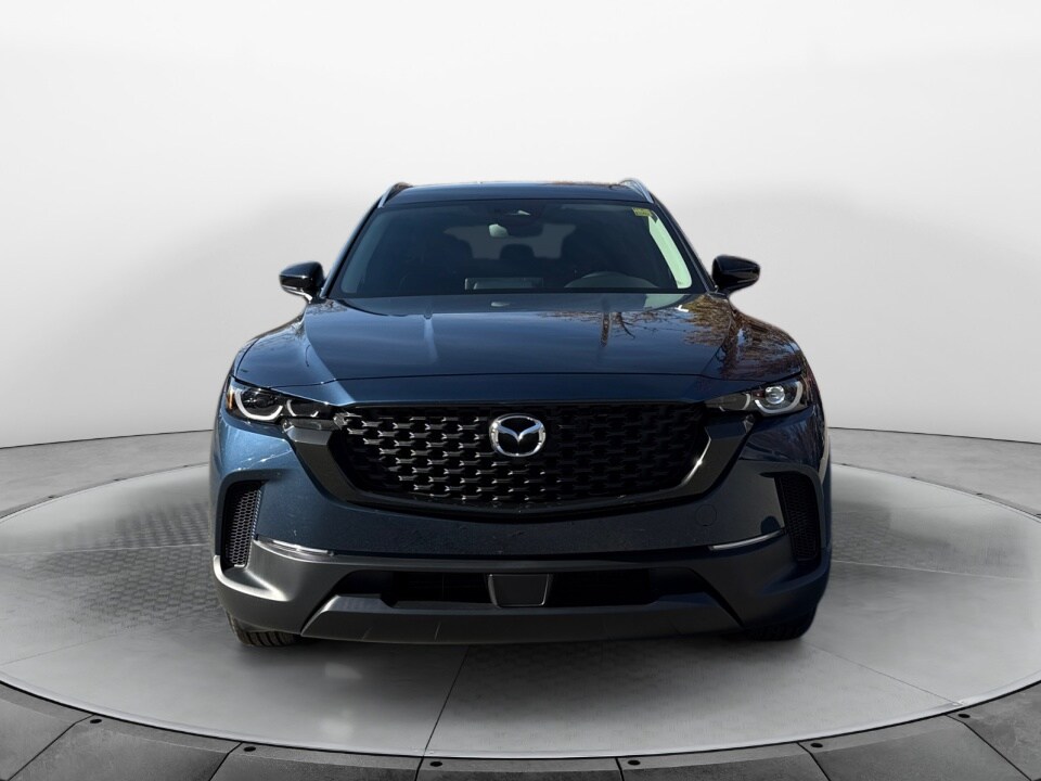 2025 Mazda CX-50 Preferred photo 2