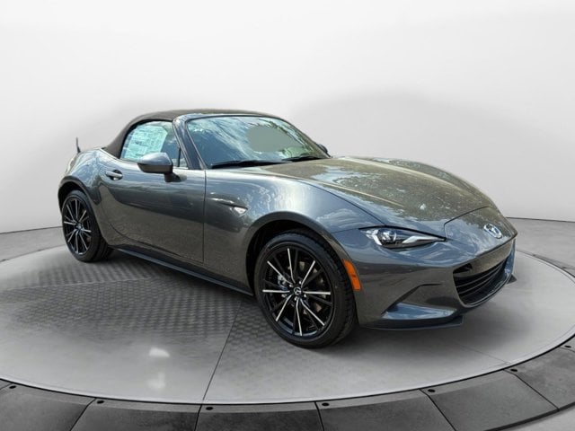 2026 Mazda MX-5 Miata Grand Touring's photo