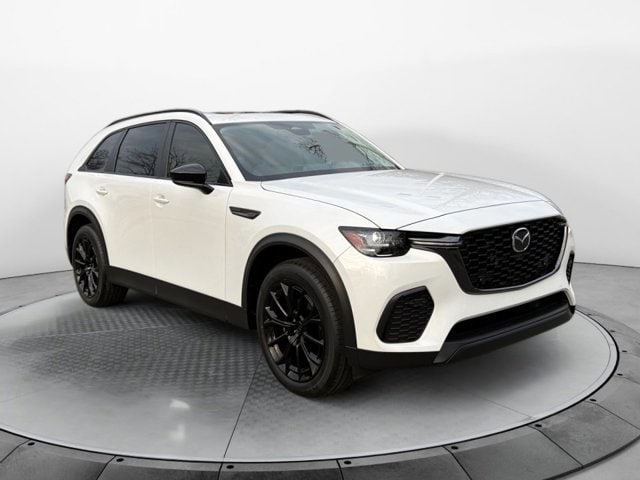 2026 Mazda CX-70 Preferred Package's photo