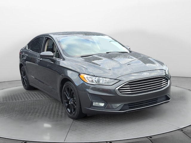 2019 Ford Fusion SE Sedan