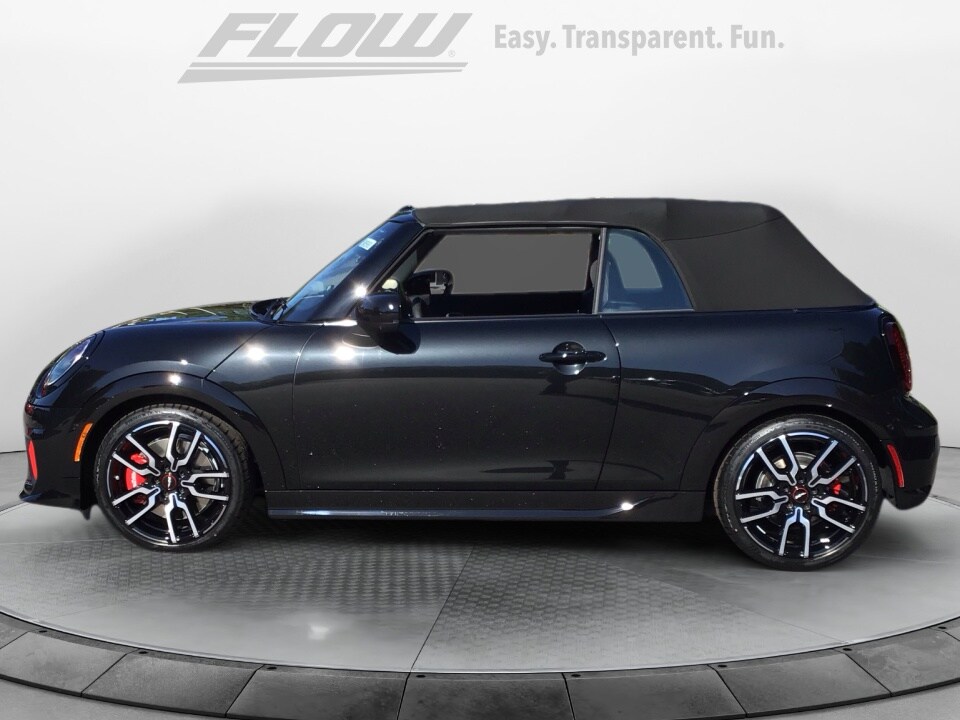 2026 Mini Cooper Convertible Iconic photo 4