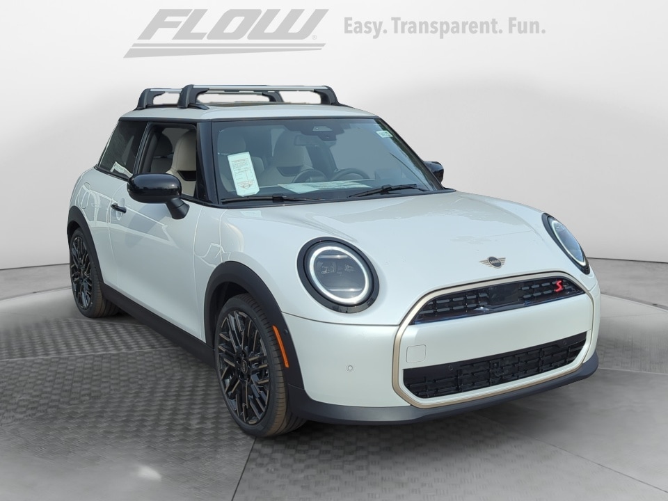 2026 MINI Hardtop 2 Door S's photo