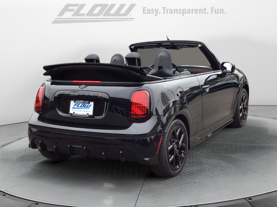 2026 MINI Convertible S - Photo 7