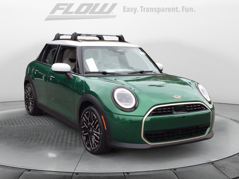 2026 MINI Hardtop 4 Door's photo