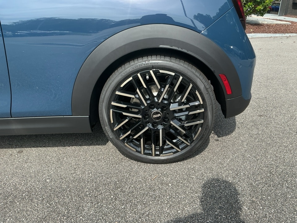 2026 MINI Hardtop 2 Door S - Photo 22