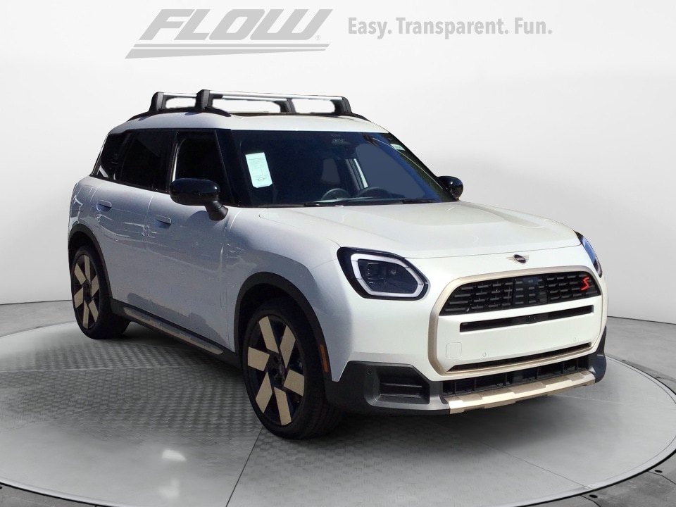2025 MINI Countryman S's photo